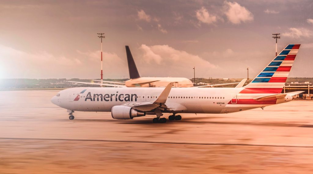 737 MAX